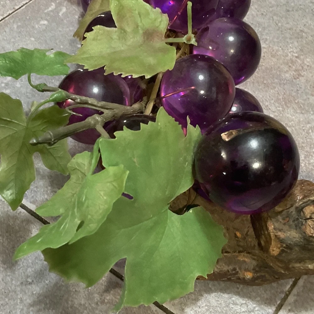 Decorative Purple Grape Cluster with Leaves purple glass